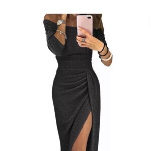 Black Off the Shoulder Dress.. New without Tags 🔥